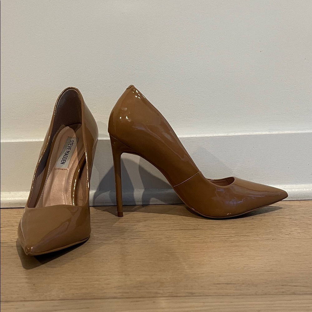 Steve Madden Camel Patent Pointed-Toe Stiletto Pumps